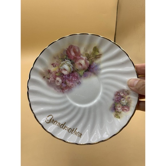 Royal Patrician Fine Bone China Grandmother Cup & Saucer England - Picture 6 of 10